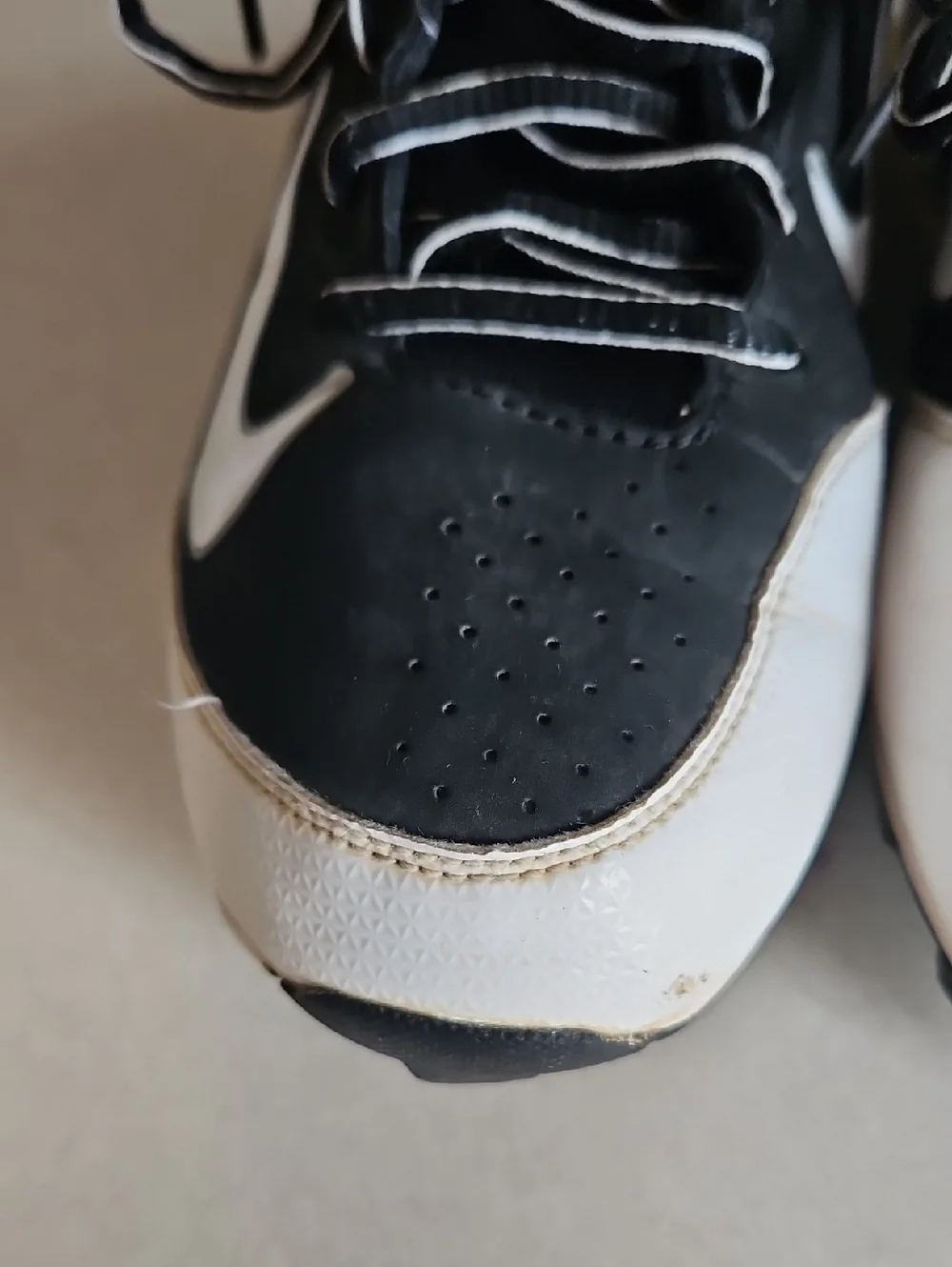 Nike Huarache Baseball Cleats